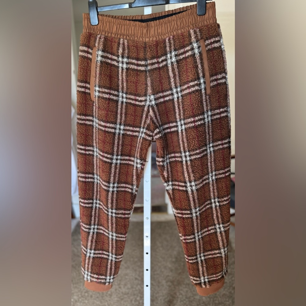 BURBERRY fleece sweatpants
